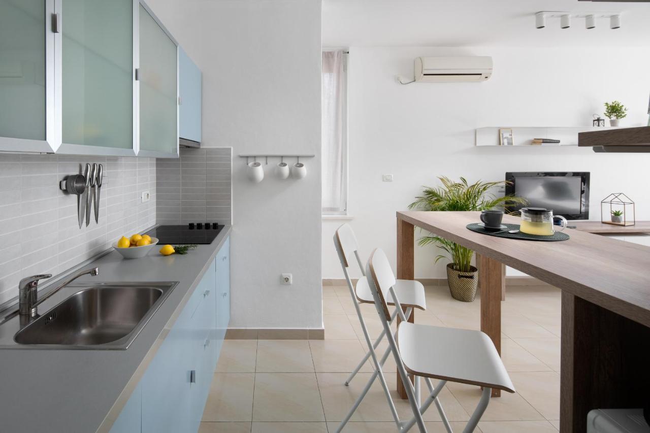 Small Apartment With A Big View Rabac Exterior foto